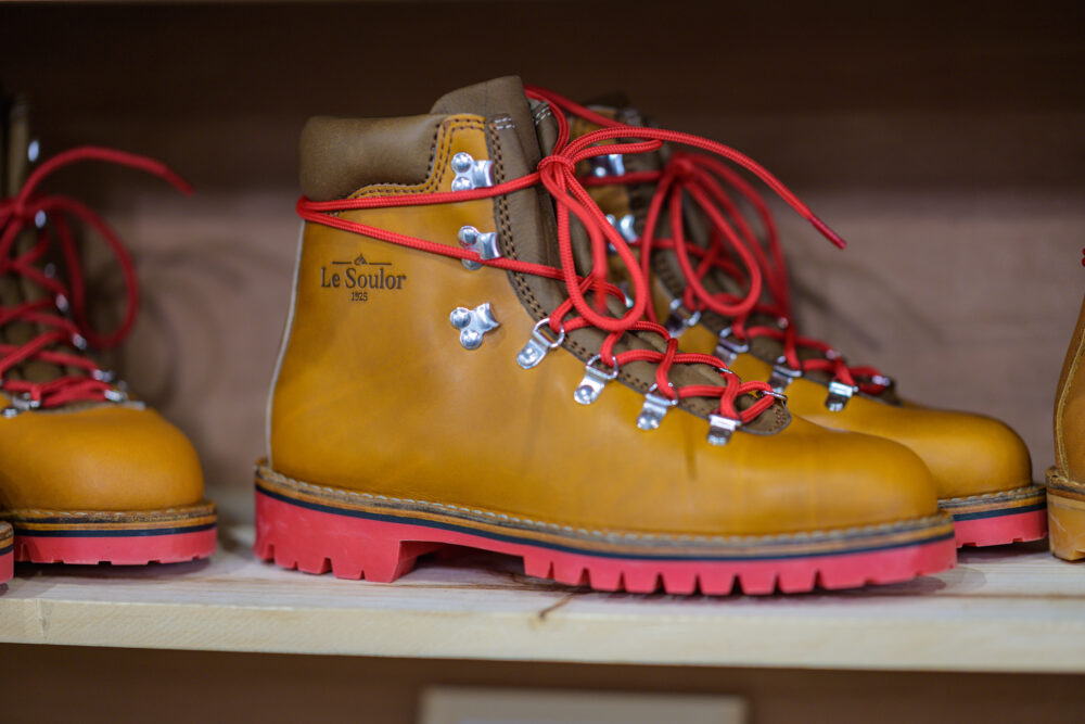 reportage : pau royale, du terroir à la noblesse du cuir. De Stéphanie Bui, journaliste. A trouver sur The Daily Couture